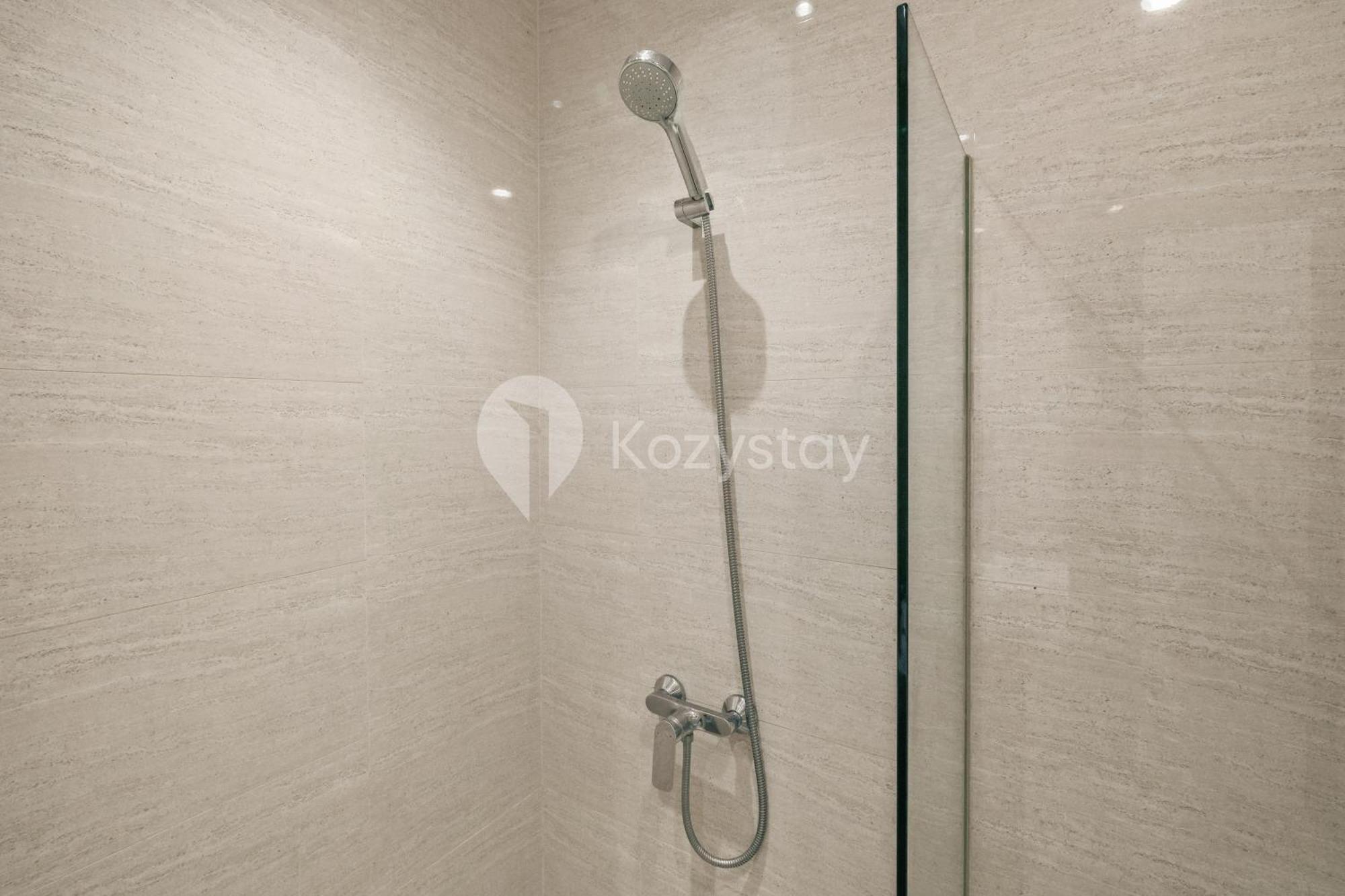 Meadow By Kozystay - Newly Renovated - Kebon Jeruk จาการ์ตา ภายนอก รูปภาพ