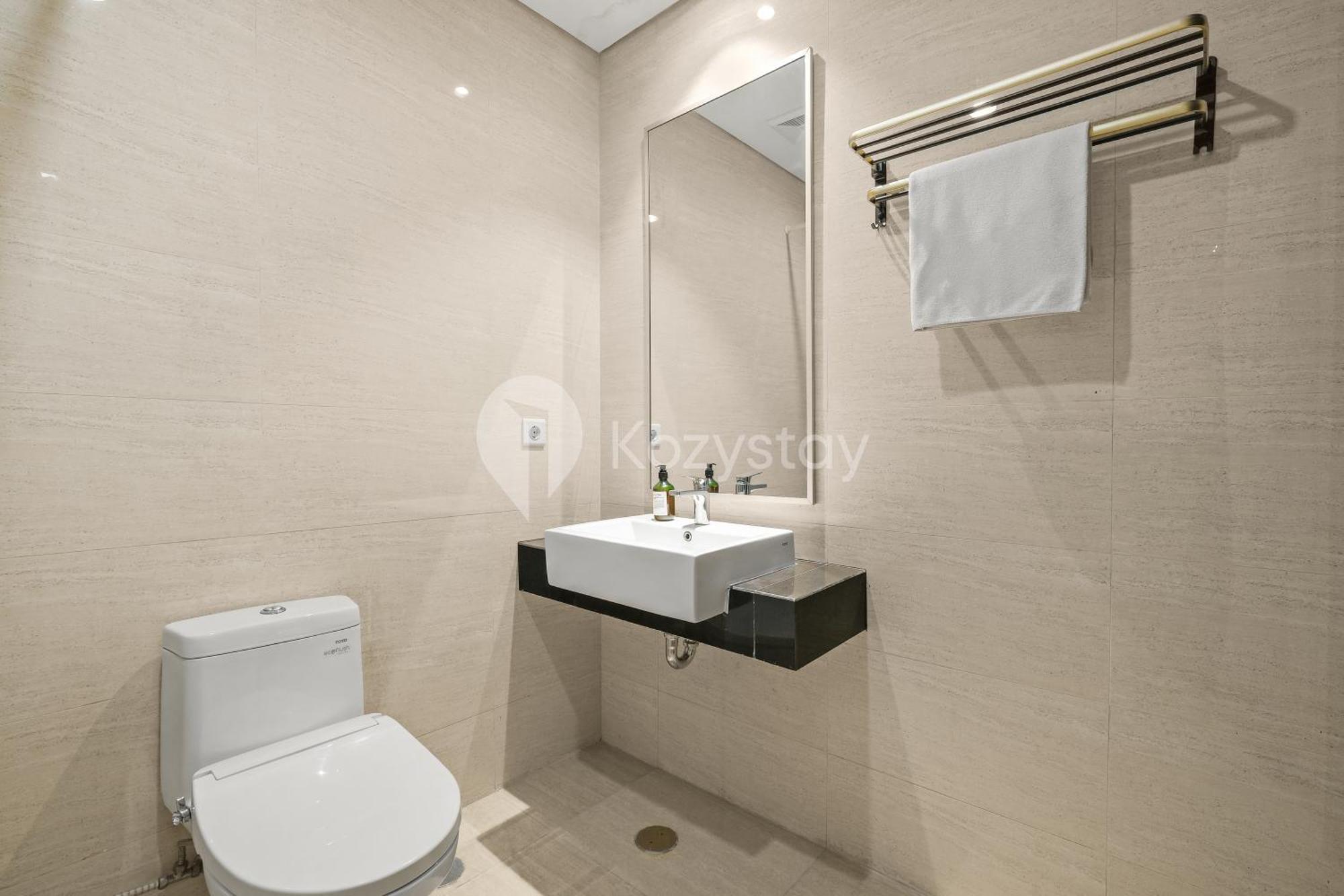 Meadow By Kozystay - Newly Renovated - Kebon Jeruk จาการ์ตา ภายนอก รูปภาพ